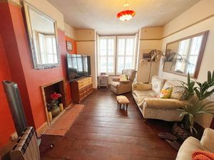 Photo 4- click for photo gallery